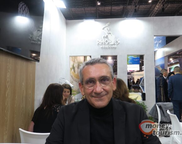 Τα νησιά του Νοτίου Αιγαίου οδήγησαν την κούρσα του Τουρισμού της Ελλάδας αλλά και της Ευρώπης | +15% από το 2019! | +56% η Σαντορίνη πρώτη των πρώτων | Πρώτη η Ρόδος σε αφίξεις