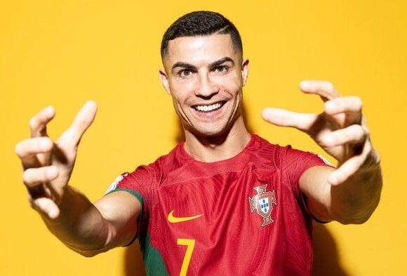 Cristiano Ronaldo: “Έσπασε” το φράγμα των 500 εκατ