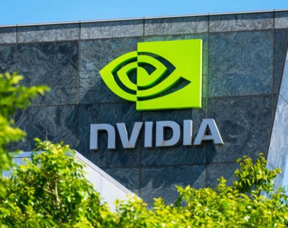 Nvidia: Μείωση εσόδων κατά 17% – Ισχυρή η ανάπτυξη του κέντρου δεδομένων