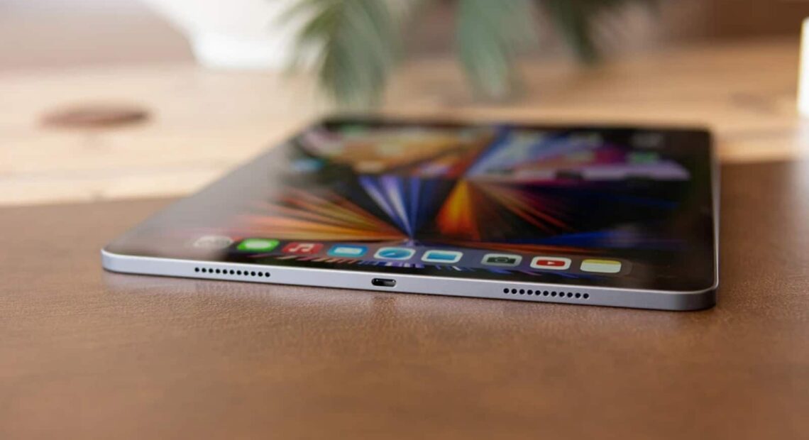 Δεν πλησιάζει η κυκλοφορία ενός Ipad 14″