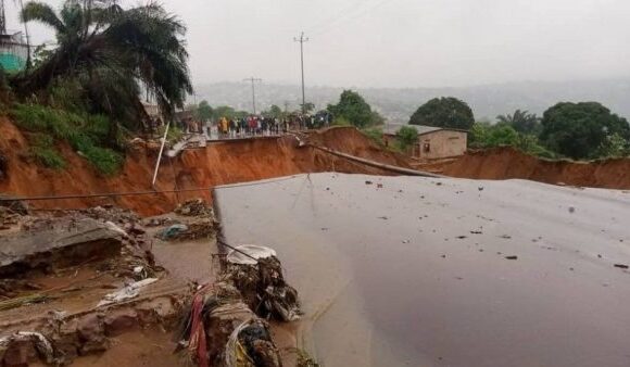 ΛΔ Κονγκό: Στους 169 ανήλθαν οι νεκροί από τις πλημμύρες και τις κατολισθήσεις στην πρωτεύουσα