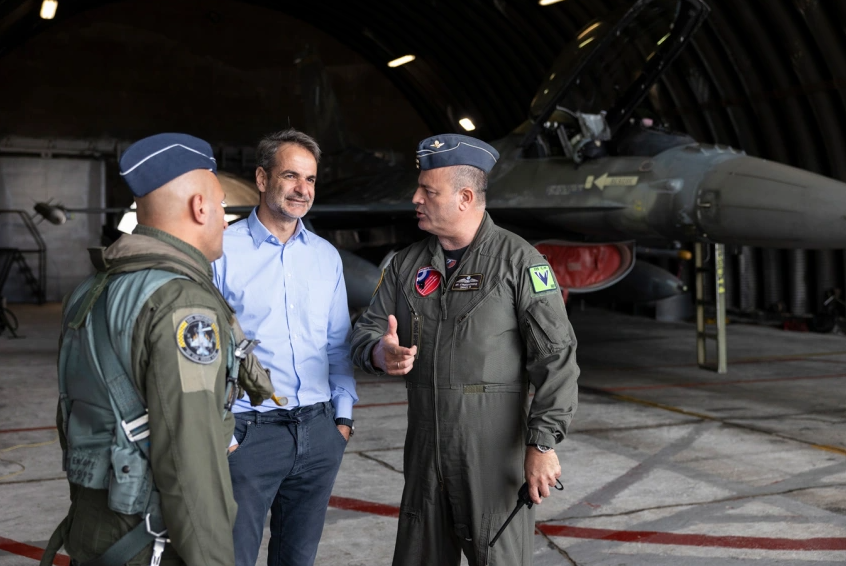 Μητσοτάκης από την 115 Πτέρυγα Μάχης στα Χανιά: Δεν αισθανόμαστε απειλή από κανέναν (pics)