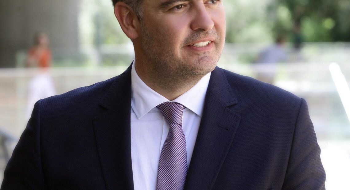 ΣΥΜΒΑΙΝΕΙ ΤΩΡΑ – ΑΠΟΚΛΕΙΣΤΙΚΟ: ΞΕΕ και ΠΟΞ ζητούν από την κυβέρνηση μετάκληση εργαζομένων από τρίτες χώρες στον Τουρισμό | Με τις ίδιες συνθήκες εργασίας! | ΕΠΙΣΤΟΛΗ