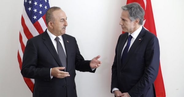 Τουρκία: Τηλεφωνική επικοινωνία Τσαβούσογλου – Μπλίνκεν για Συρία, Ουκρανία και F 16
