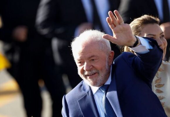 Λούλα: Θα ανοικοδομήσουμε τη χώρα μαζί τον βραζιλιάνικο λαό