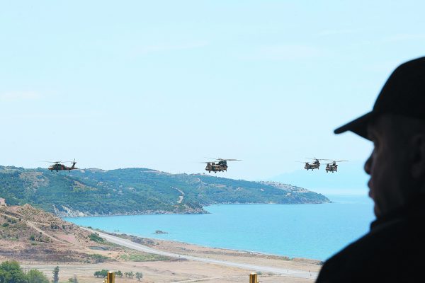 Τουρκία: Μπερμπάντης συνταγματάρχης έδινε απόρρητα έγγραφα για σεξουαλικές χάρες