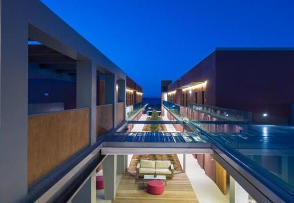 Holidaycheck Award 2023: Αυτά είναι τα πιο δημοφιλή ελληνικά ξενοδοχεία στη γερμανική αγορά