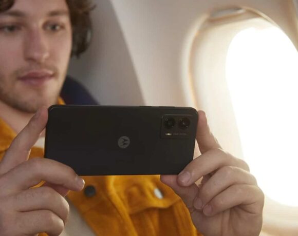 Motorola Moto G73/ G53: Αποκαλύφθηκαν με 5g, οθόνες 120hz και κάμερες 50mp