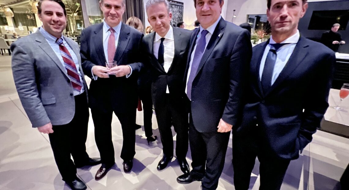 Navigator Υes Forum: Η προσέλκυση της νεολαίας στο ναυτικό επάγγελμα προτεραιότητα της Ναυτιλίας (pics)