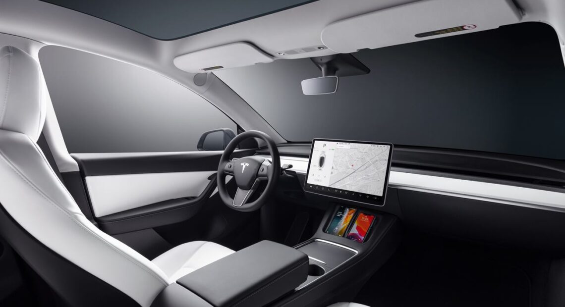 Tesla: Επιθετικές μειώσεις στις τιμές σε Ευρώπη, Ασία και ΗΠΑ – Πόσο κοστίζουν στην Ελλάδα