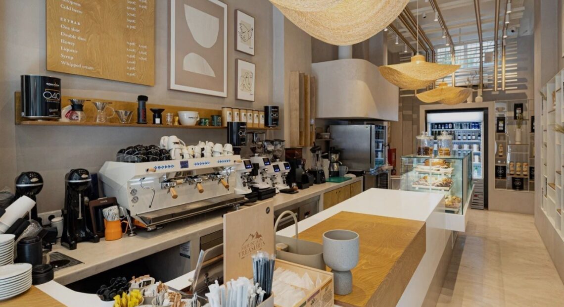 Αντώνης Σταύρου: Στον «κόσμο» του Franchise μπαίνει ο Όμιλος Καστελόριζο – Καλοβλέπει το Ελληνικό (pics)