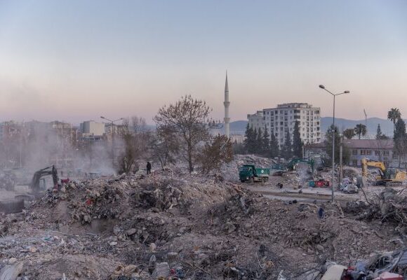 Μπορεί από τον καταστροφικό σεισμό να δημιουργηθούν γεωπολιτικές ευκαιρίες;