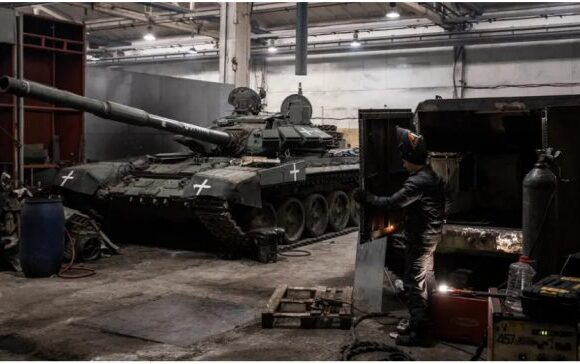 Ουκρανία: Όταν τα ρωσικά άρματα μάχης αλλάζουν στρατόπεδο