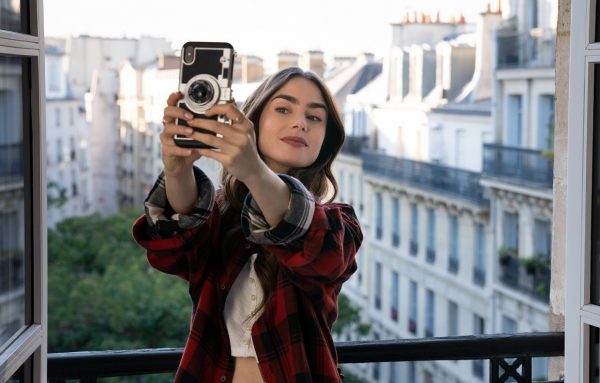 Τι συμβαίνει και οι Γάλλοι εγκαταλείπουν το Παρίσι για την εξοχή;