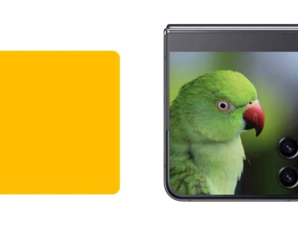 Galaxy Z Flip 5: Φήμες για μεγάλη τετράγωνη εξωτερική οθόνη