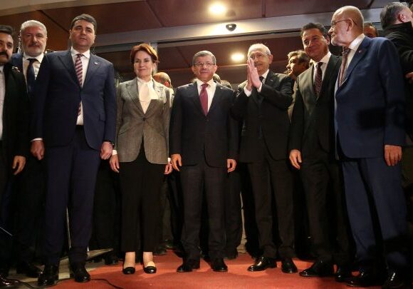 Εκλογές – Τουρκία: Το Κουρδικό δίλημμα της Τουρκικής Αντιπολίτευσης