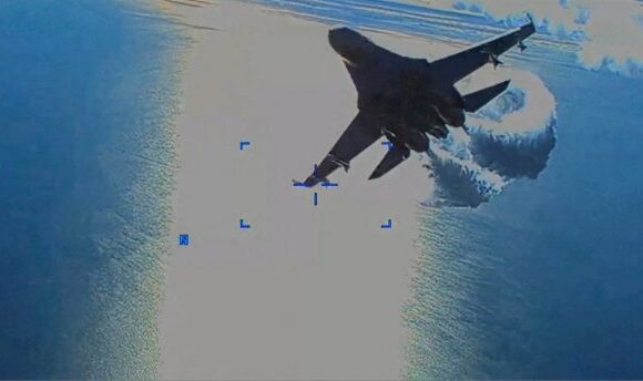 Ουκρανία: Μπορεί ένα Drone να φέρει τον πόλεμο στη Μαύρη Θάλασσα;