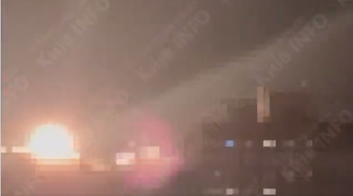 Ουκρανία: Νυχτερινή «επίθεση με Drone» στο Κίεβο – Εκρήξεις και πυρκαγιά σε κατάστημα