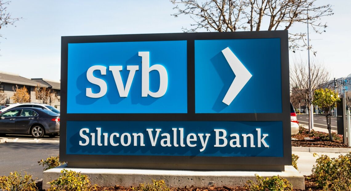 Στο βαθύ κόκκινο οι αγορές – Η Silicon Valley Bank «βυθίζει» τις μετοχές διεθνώς (pics + Tweet)