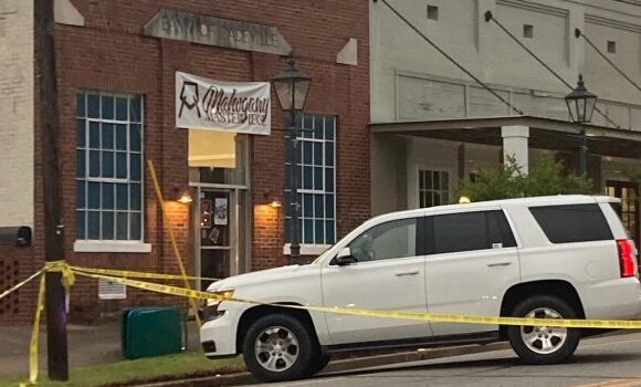 Έξι συλλήψεις για το μακελειό στην Αλαμπάμα – Άγνωστο παραμένει το κίνητρο