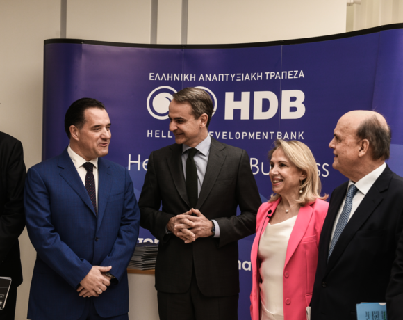 Ανοίγει πόρτα χρηματοδότησης σε 60