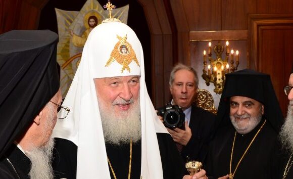 Πατριάρχης πασών των Ρωσιών Κύριλλος: «Εσωτερικοί εχθροί» όσοι δεν υπηρετούν τη χώρα