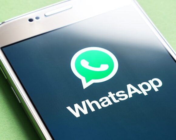Whatsapp: Προειδοποιεί δισεκατομμύρια χρήστες για κίνδυνο απάτης