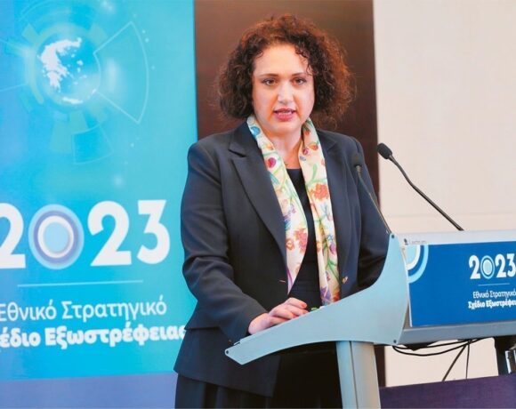 Έρχονται 9+8,5 δισ