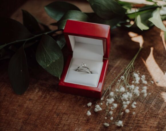 Η αυξανόμενη γοητεία των τεχνητών διαμαντιών – Πώς κερδίζουν τις καρδιές και την τσέπη (pics)