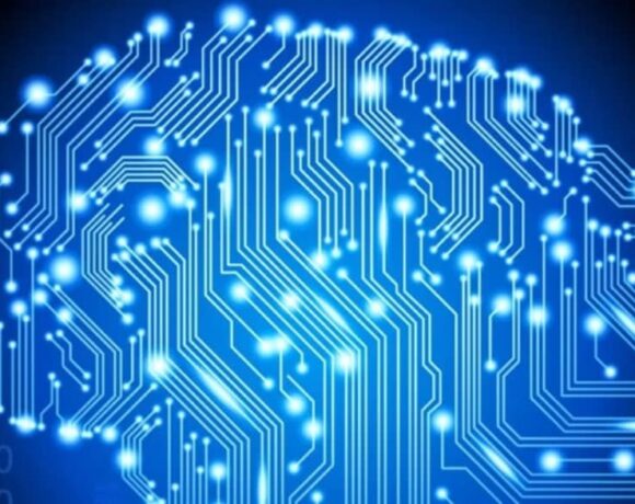 Ο «νονός της Ai» εγκαταλείπει την Google και προειδοποιεί για το μέλλον της τεχνολογίας