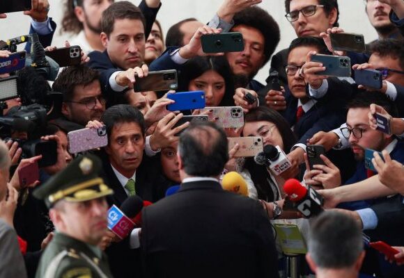 Συμφωνία Κολομβίας – Βενεζουέλας: Θα αναζητηθούν λείψανα θυμάτων σε μυστικούς τάφους – Τους έθαψαν ακροδεξιοί παραστρατιωτικοί