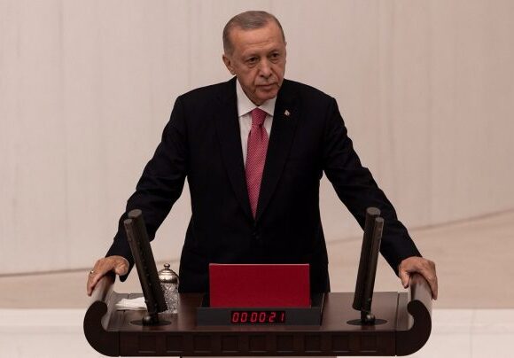 Ερντογάν: Προανήγγειλε την αναθεώρηση του συντάγματος