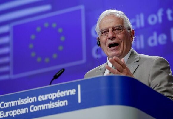 Ζοζέπ Μπορέλ: Το μεταναστευτικό είναι παγκόσμιο ζήτημα – Πρέπει να λάβουμε σκληρές αποφάσεις κατά των διακινητών