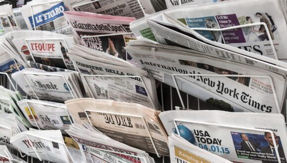 Ναυάγιο: Ο μεγάλος θύμος για την ελληνική ανταπόκριση στο πλοίο της τραγωδίας στα διεθνή ΜΜΕ