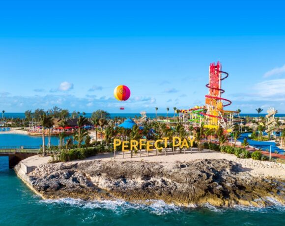 Celebrity Cruises: Εντάσσει το Island Hopping στα νέα της δρομολόγια στην Καραϊβική (pic)