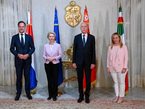 Συνεργασία ΕΕ – Τυνησίας: Σε τι δεσμεύτηκαν φον ντερ Λάιεν, Μελόνι, Ρούτε