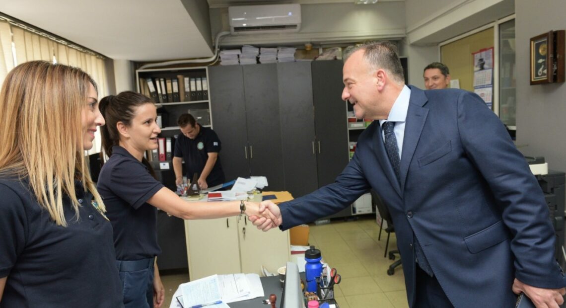 Bελτίωση των επιπέδων εξυπηρέτησης των Ελλήνων ναυτικών και των σπουδαστών των Αen