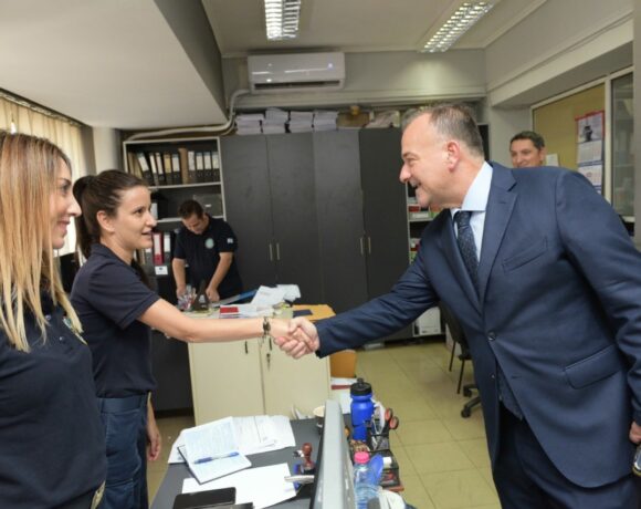 Bελτίωση των επιπέδων εξυπηρέτησης των Ελλήνων ναυτικών και των σπουδαστών των Αen