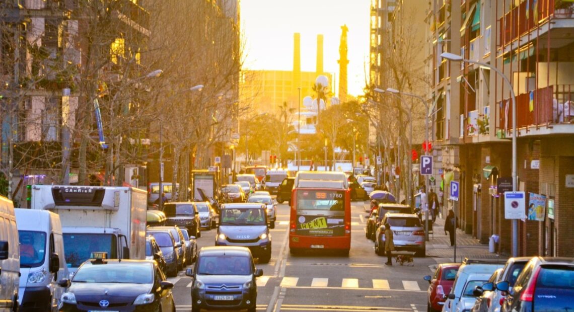 Βαρκελώνη: Ο φόρος της Amazon και το «φρένο» στο ηλεκτρονικό εμπόριο (pic + Tweet)