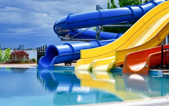 Μπήκε σε νεροτσουλήθρα 5άστερου ξενοδοχείου και πέθανε