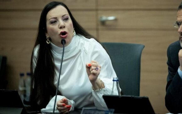 Βουλευτίνα του Νετανιάχου κουνάει το δάχτυλο στο Ανώτατο Δικαστήριο: «Δεν θα σεβαστώ απορριπτική απόφασή σας»