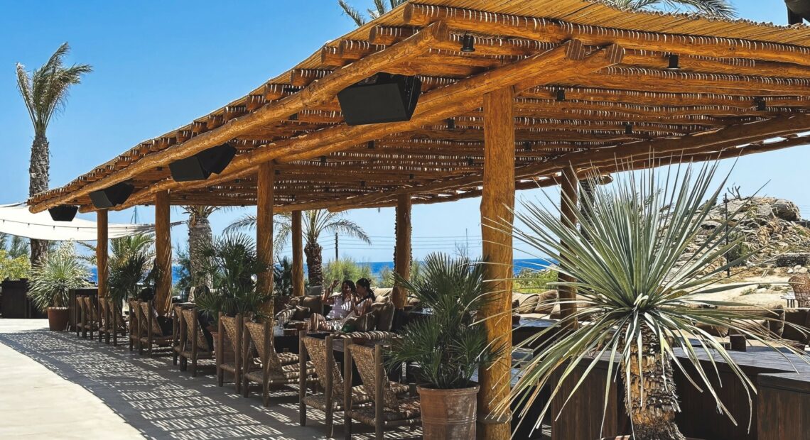 Γιατί το μενού του Scorpios στη Μύκονο μένει στη μνήμη