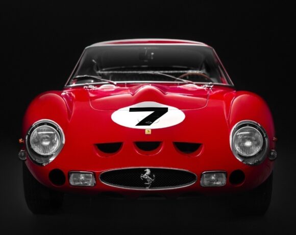 Η δημοπρασία μιας Ferrari του ’62 – Θα σπάσει το ρεκόρ των 143 εκατ