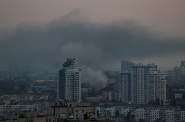 Κίεβο: Μαζική ρωσική επίθεση με Drones και πυραύλους στην πρωτεύουσα της Ουκρανίας – Δύο νεκροί