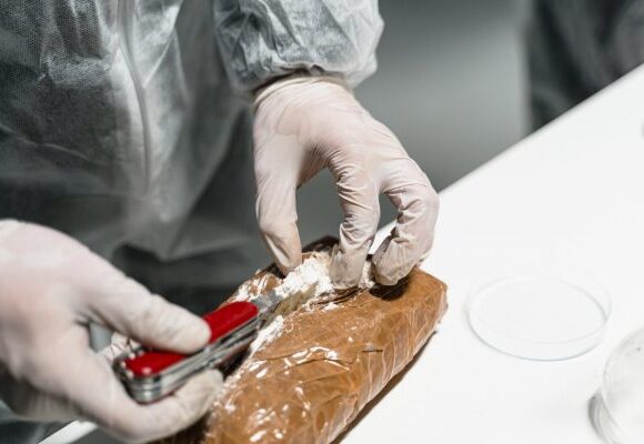 Κοκαΐνη: Κατασχέθηκε ποσότητα ρεκόρ 9,5 τόνων – Προερχόταν από τον Ισημερινό