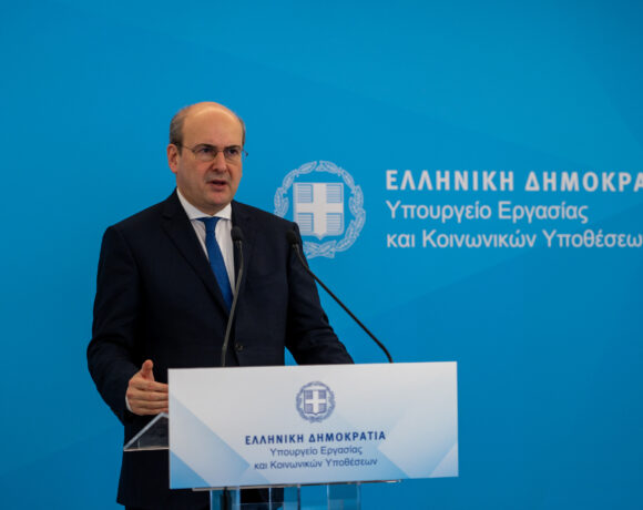 Σε διαβούλευση το νομοσχέδιο για την υποχρεωτική παροχή στοιχείων από τις ψηφιακές πλατφόρμες | Πρόστιμα έως 500