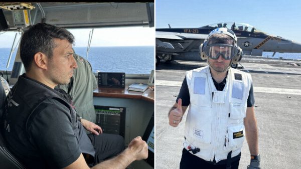 Σελτζούκ Μπαϊρακτάρ: Ο γαμπρός του Ερντογάν επιθεώρησε το μεγαλύτερο αμερικάνικο αεροπλανοφόρο στον κόσμο