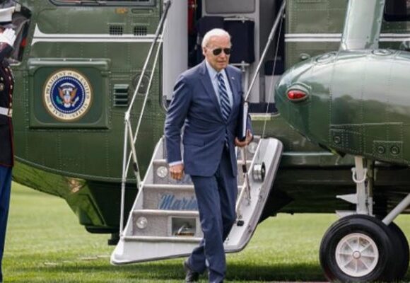 Στη Χαβάη τη Δευτέρα ο Μπάιντεν – Θα συναντηθεί με επιζώντες από τις φονικές πυρκαγιές