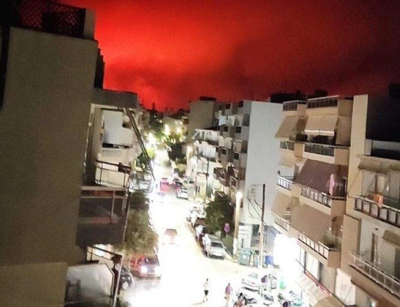 Φωτιά στην Αλεξανδρούπολη: Εντοπίστηκαν απανθρακωμένες σοροί μεταναστών στο δάσος Δαδιάς (pic)