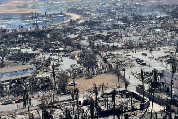 Χαβάη: Συντετριμμένος με τη φονική πυρκαγιά ο Τζέισον Μομόα – Η βοήθεια στους πληγέντες